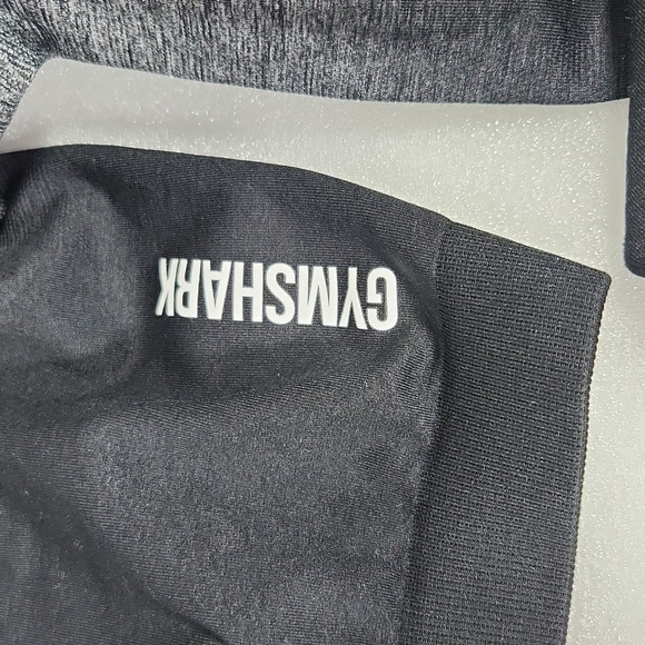 Gymshark Adapt Ombre Seamless LS Crop Top Black/Black Marl Small - Picture 4 of 11